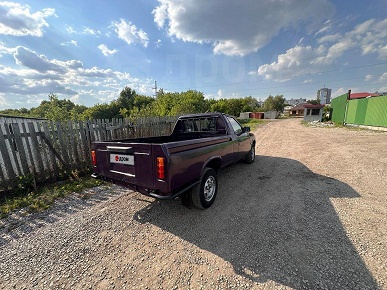 Даже цена в 580 тыс. рублей не смутила: редкий пикап «Москвич» продали за считанные часы